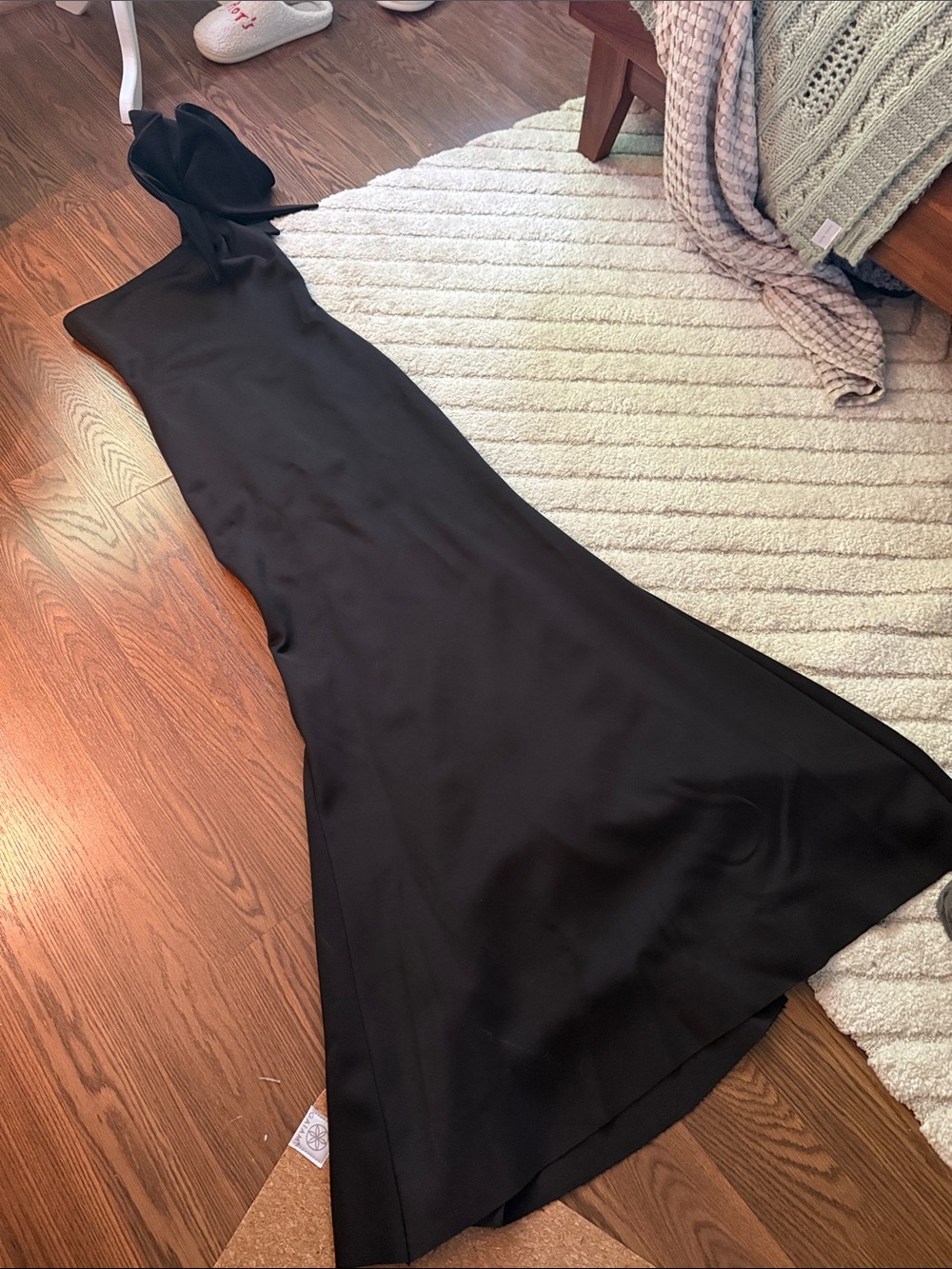 Betsy & Adam Black One-Shoulder Bow Gown - Picture 5 of 6
